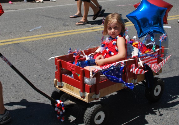 4th of July Parade on Bainbridge Island | Jen Pells Realtor 4th of July Parade on Bainbridge Island | Jen Pells Realtor