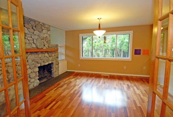 1303 Kings Place, Bainbridge Island, WA Family Room 1303 Kings Place