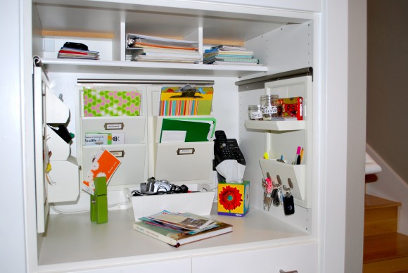 DSC_0786 The Pottery Barn Daily System fit perfectly into the IKEA cabinet shell.
