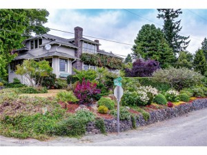 Hawley Way on Bainbridge Island. Bainbridge Island Real Estate.