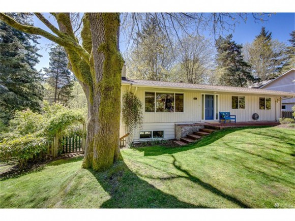651 Eagle Cliff Rd NE listed by Jen Pells Windermere Bainbridge