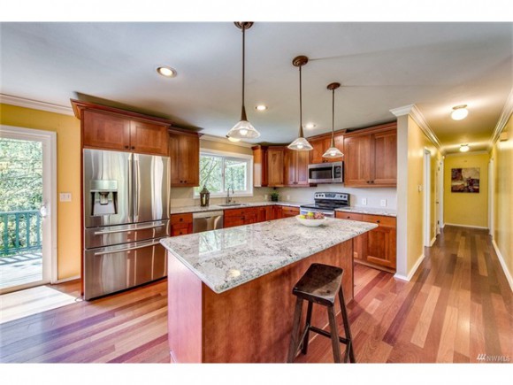 651 Eagle Cliff Rd NE listed by Jen Pells Windermere Bainbridge