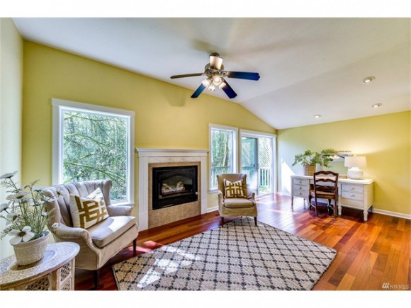651 Eagle Cliff Rd NE listed by Jen Pells Windermere Bainbridge