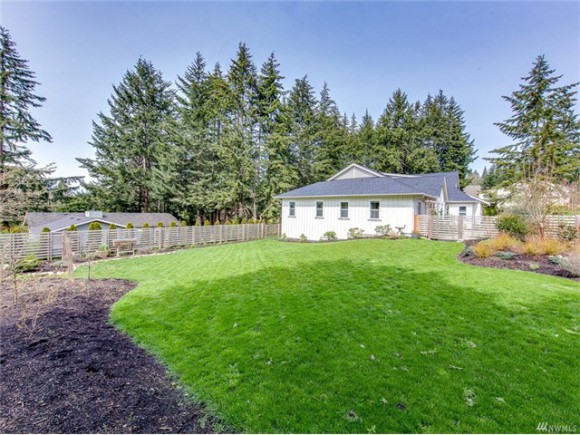 Plenty of run around space on this .30 acre fenced lot. A gate in the fence has easy access to Rotary Park, your neighbor.