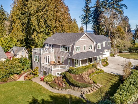9368 NE Endicott Street on Bainbridge Island sold in 2019